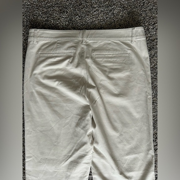 5/$25 J.Jill cream colored lightweight ankle pants size 10 Tall - Picture 5 of 12